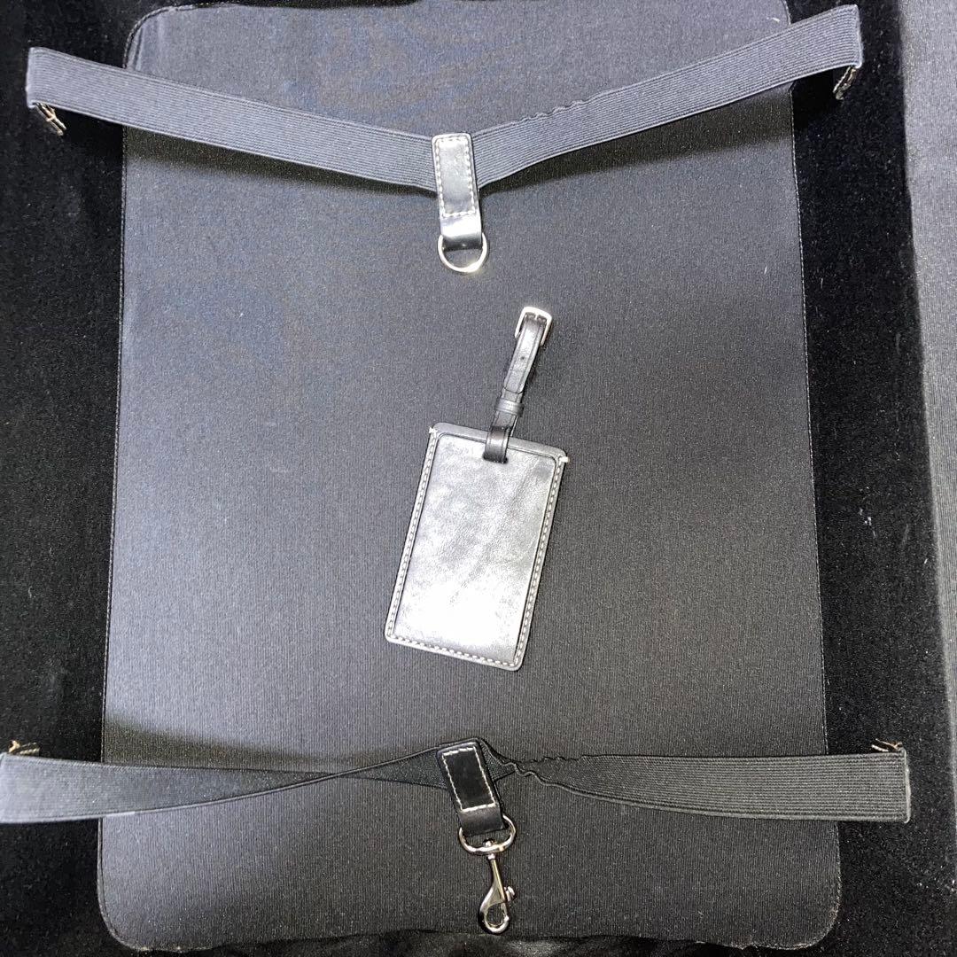 コーチ　キャリーケース　スーツ　F77180　シグネチャー　黒