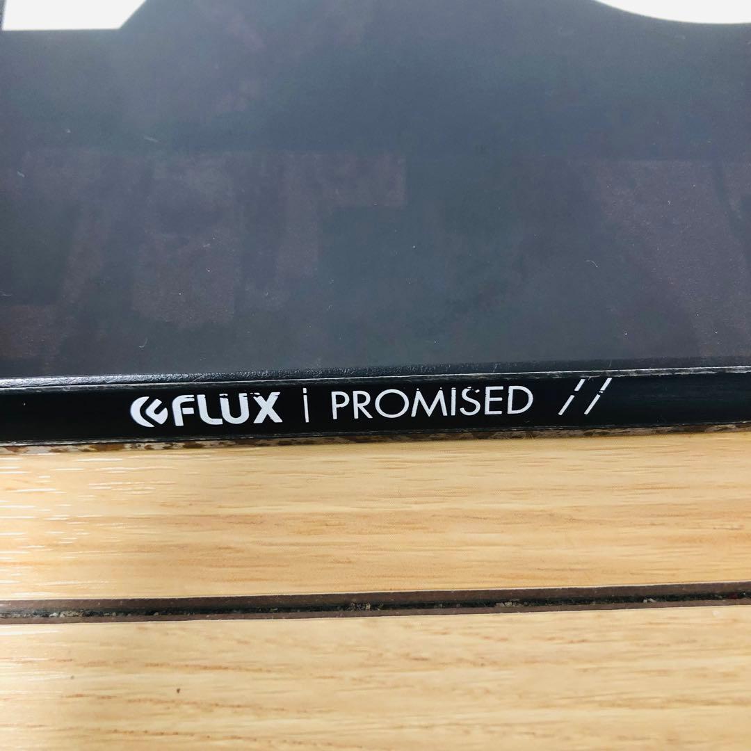 FLUX TW-C 149cm 超軽量グラトリボード　FLUXバイン付き