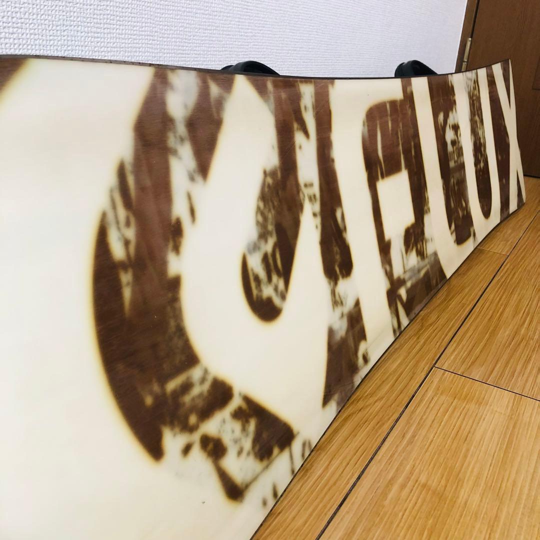 FLUX TW-C 149cm 超軽量グラトリボード　FLUXバイン付き