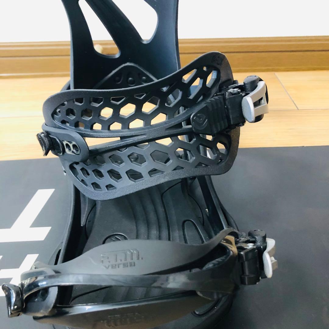 FLUX TW-C 149cm 超軽量グラトリボード　FLUXバイン付き