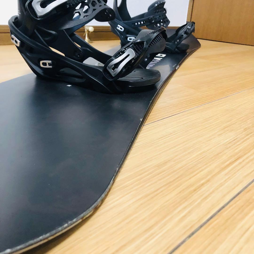 FLUX TW-C 149cm 超軽量グラトリボード　FLUXバイン付き