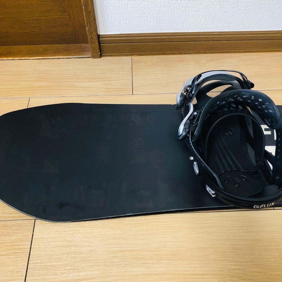 FLUX TW-C 149cm 超軽量グラトリボード　FLUXバイン付き