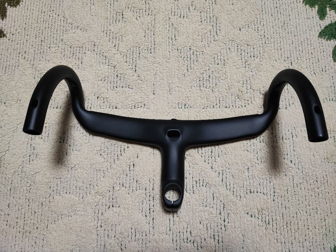 一体型カーボンハンドル　380mm 115mm