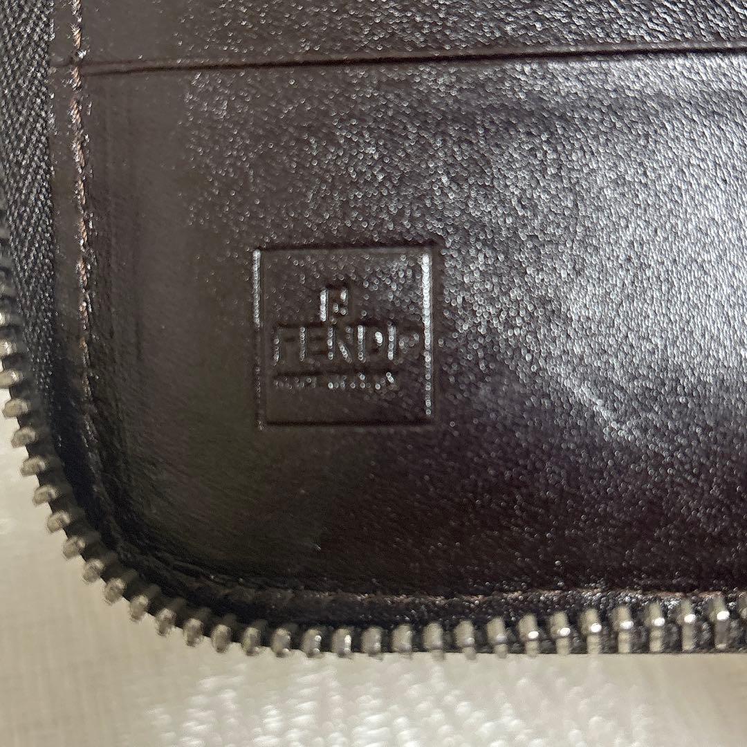 ❤️フェンディ FENDI ショルダーウォレット 肩掛け財布