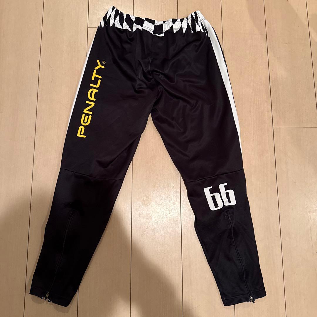 中央学院高校　サッカー部移動着　ジャージ　上下セット