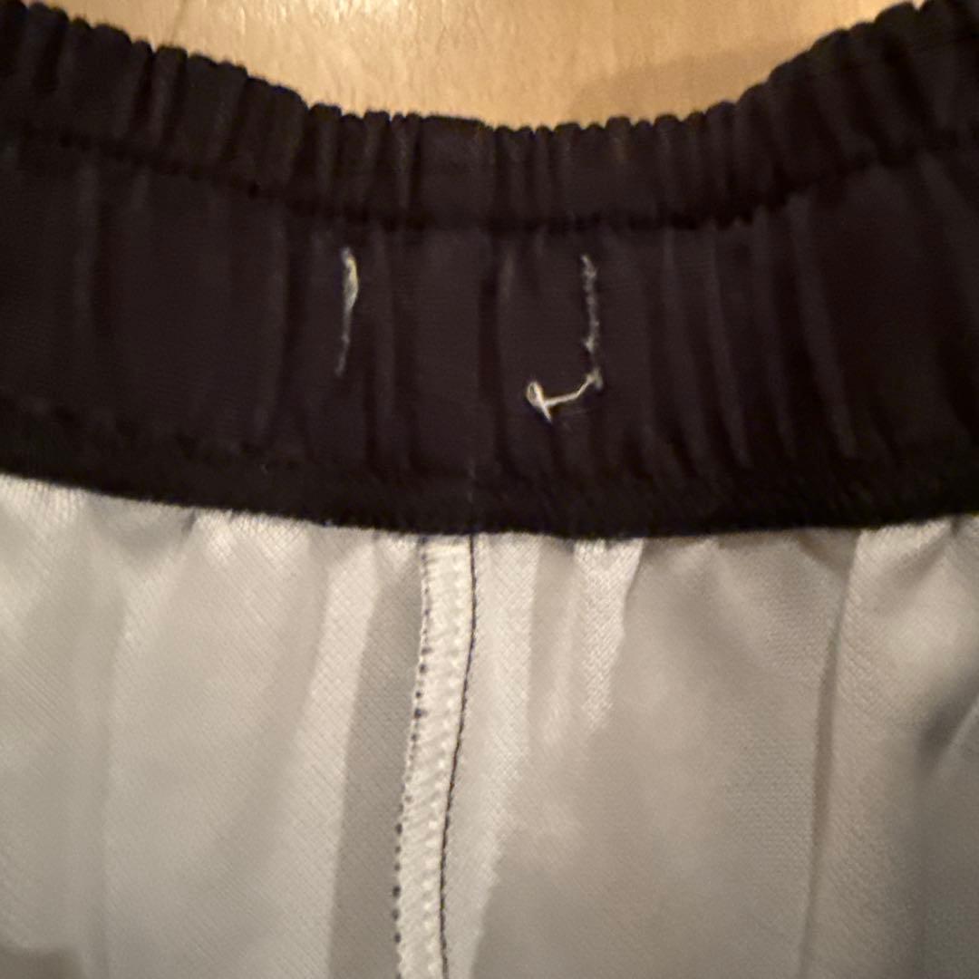 中央学院高校　サッカー部移動着　ジャージ　上下セット