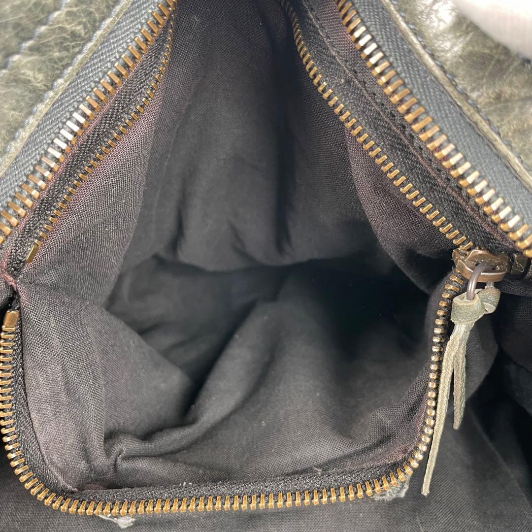 バレンシアガ　ハンドバッグ　ショルダーバッグ　2way レザー　グリーン