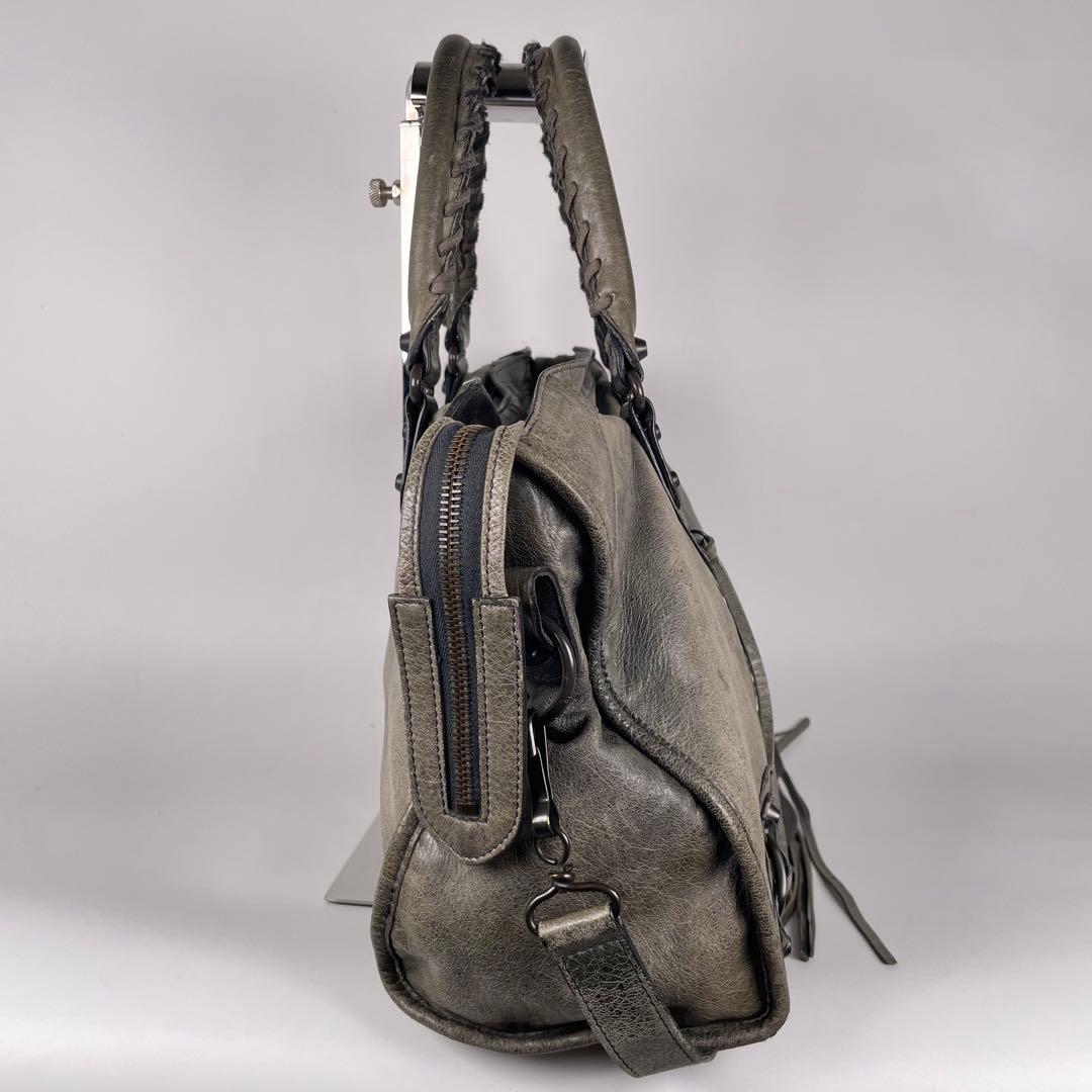 バレンシアガ　ハンドバッグ　ショルダーバッグ　2way レザー　グリーン