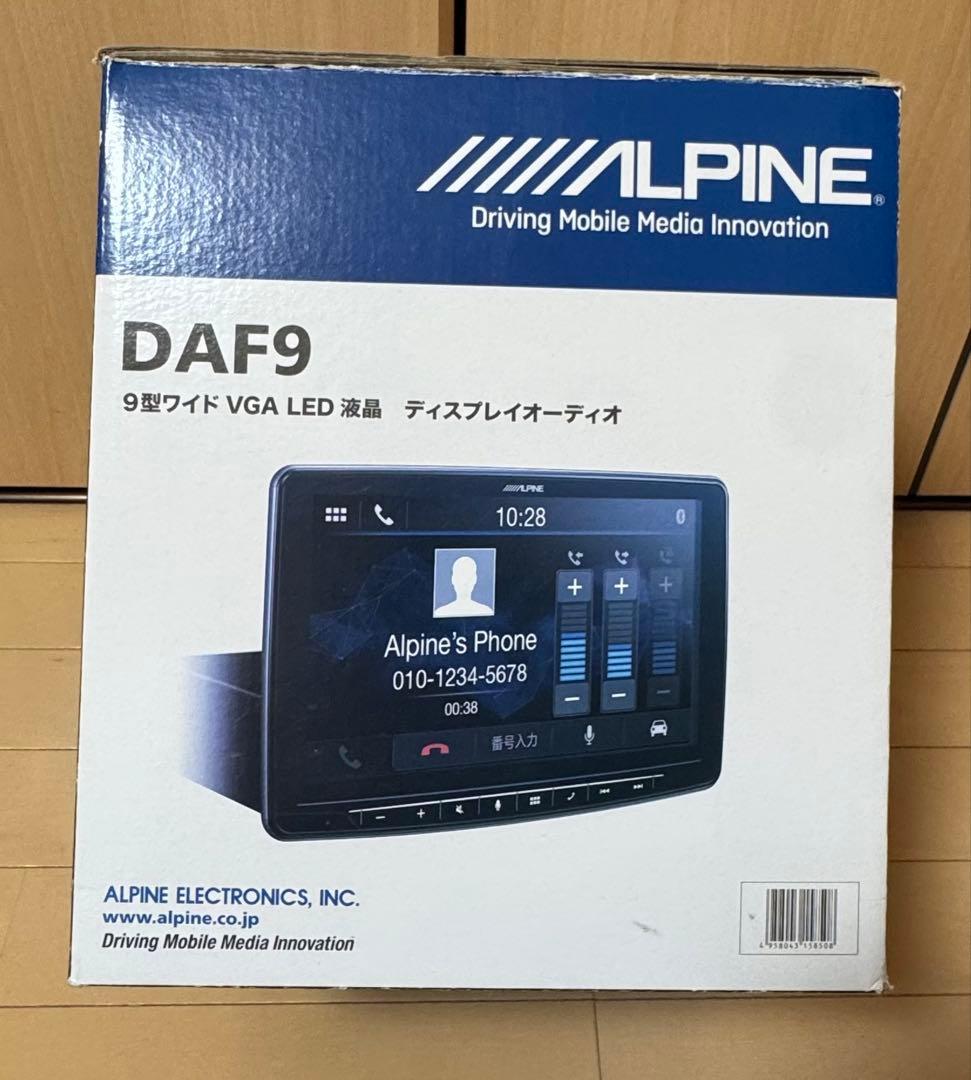 ALPINE DAF9 9インチカーナビ