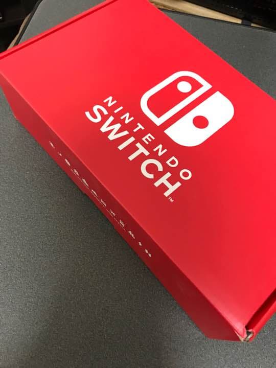 任天堂スイッチ（オデッセイ、保管ケース付き）