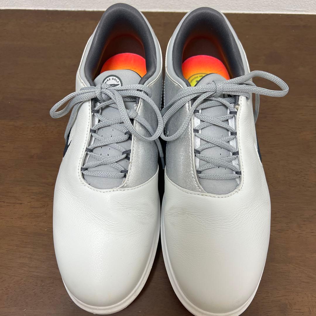 （美品）ナイキ NIKE ゴルフシューズ ビクトリー ツアー 4
