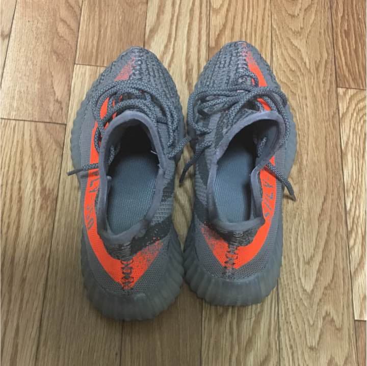 yeezyboostベルーガ