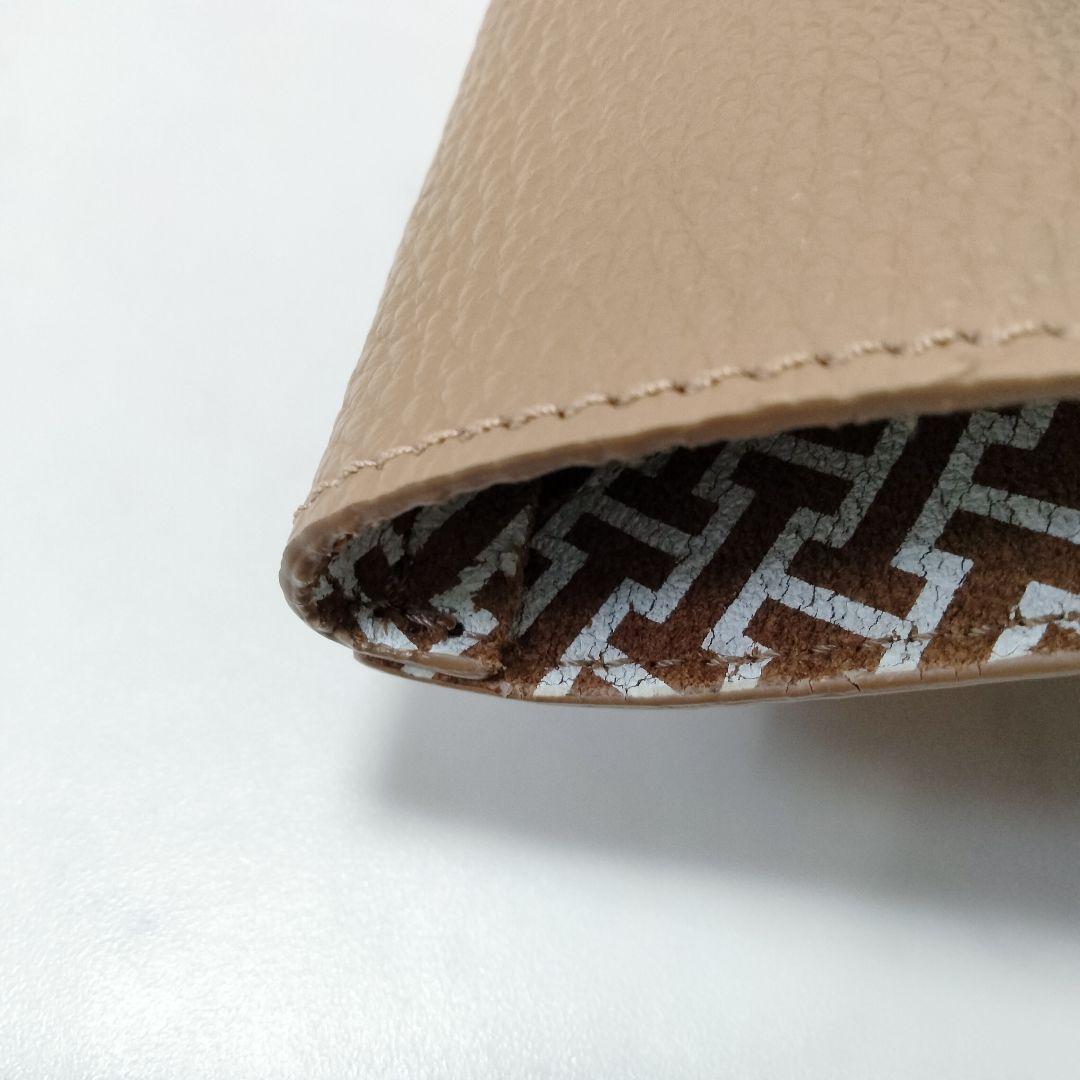 ま*ん様 美品　IACUCCI/イアクッチ BREZZA ブレッツァ　レザートー