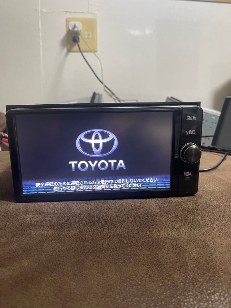 NSZT-W66Tトヨタ純正 2020年の地図データ付き