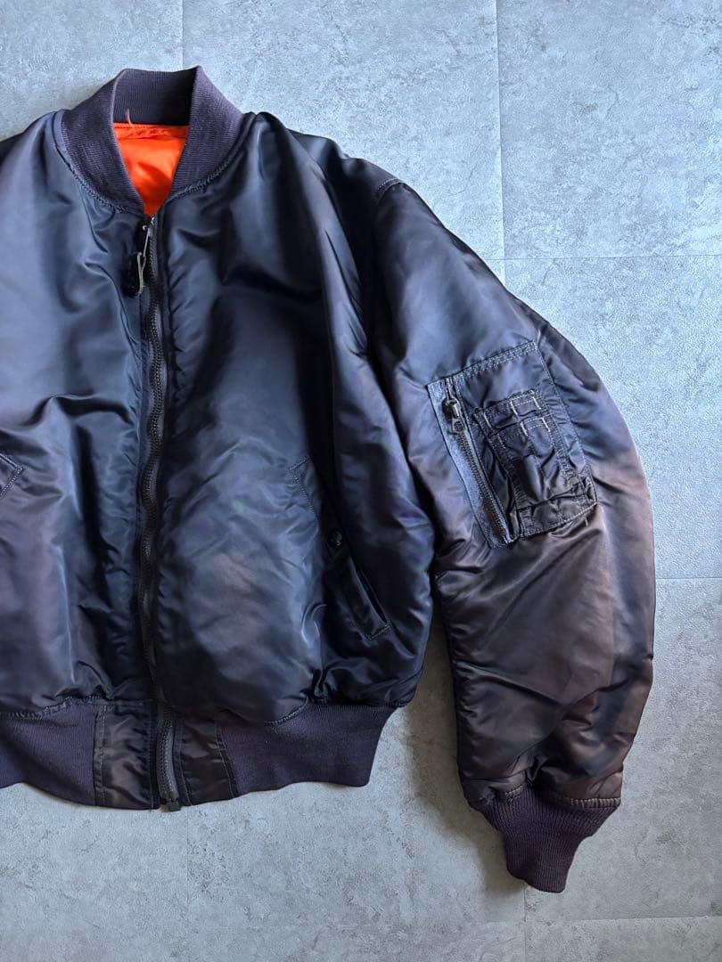 USA製 ALPHA 1968年復刻 USAF MA-1 フェードネイビー L