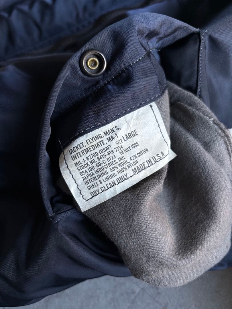 USA製 ALPHA 1968年復刻 USAF MA-1 フェードネイビー L