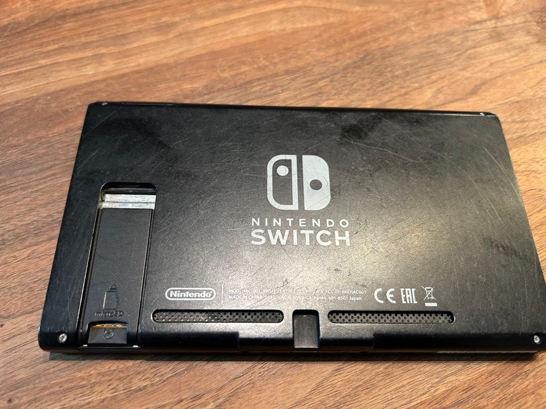 Nintendo Switch 赤と青 本体