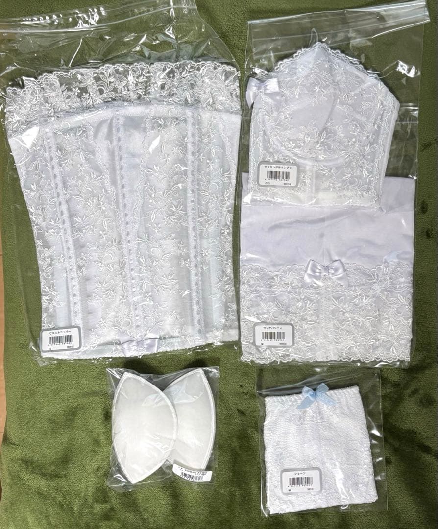 ブライダルインナー　セモア