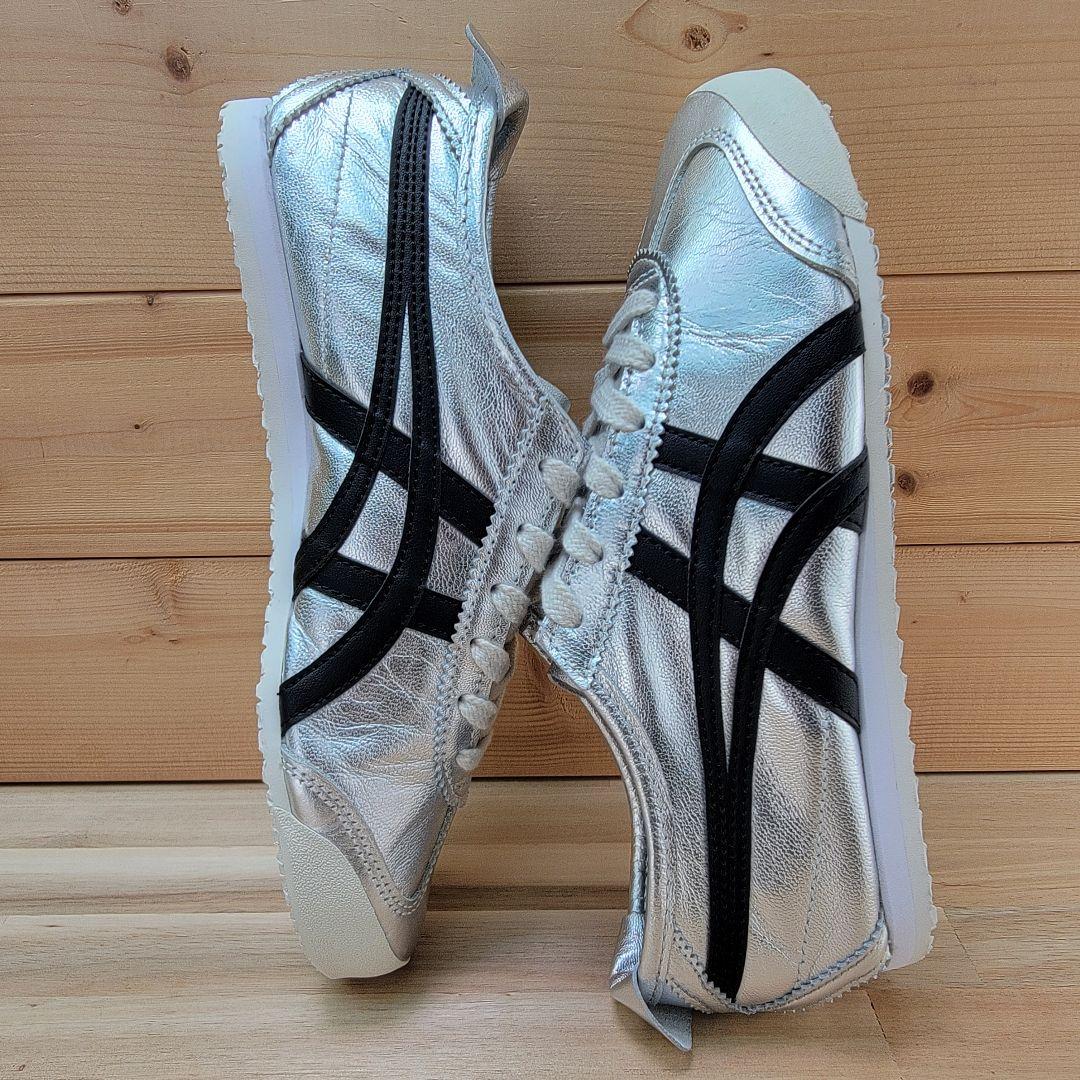 オニツカタイガー メキシコ66 シルバー/ブラック 23センチ