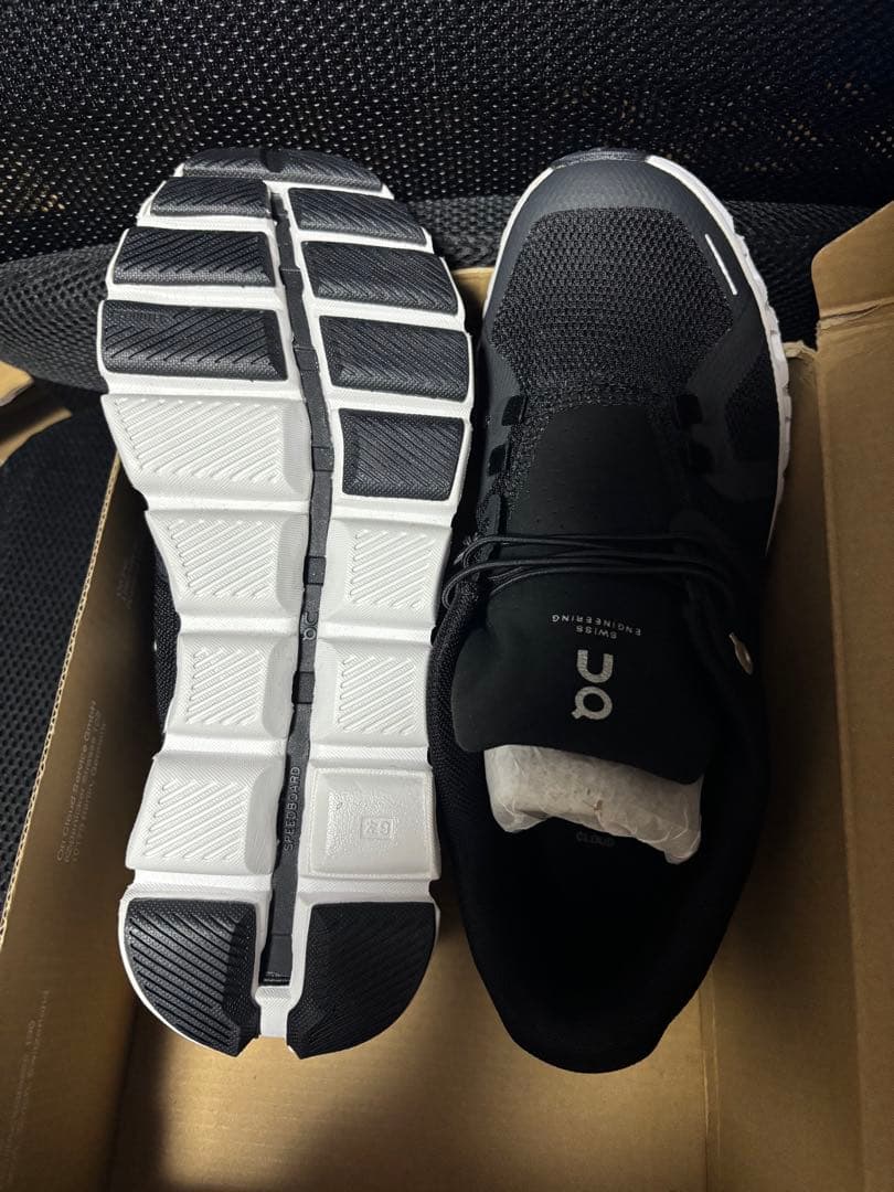 On Cloud 5 ブラック スニーカー　25cm