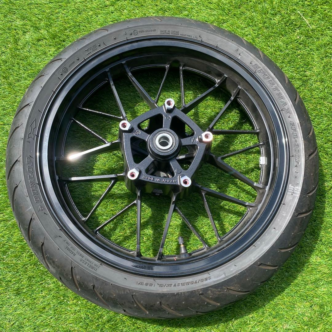 みーちゃんパパさま専用　Z900RS 純正タイヤホイール　ブラック　前後セット