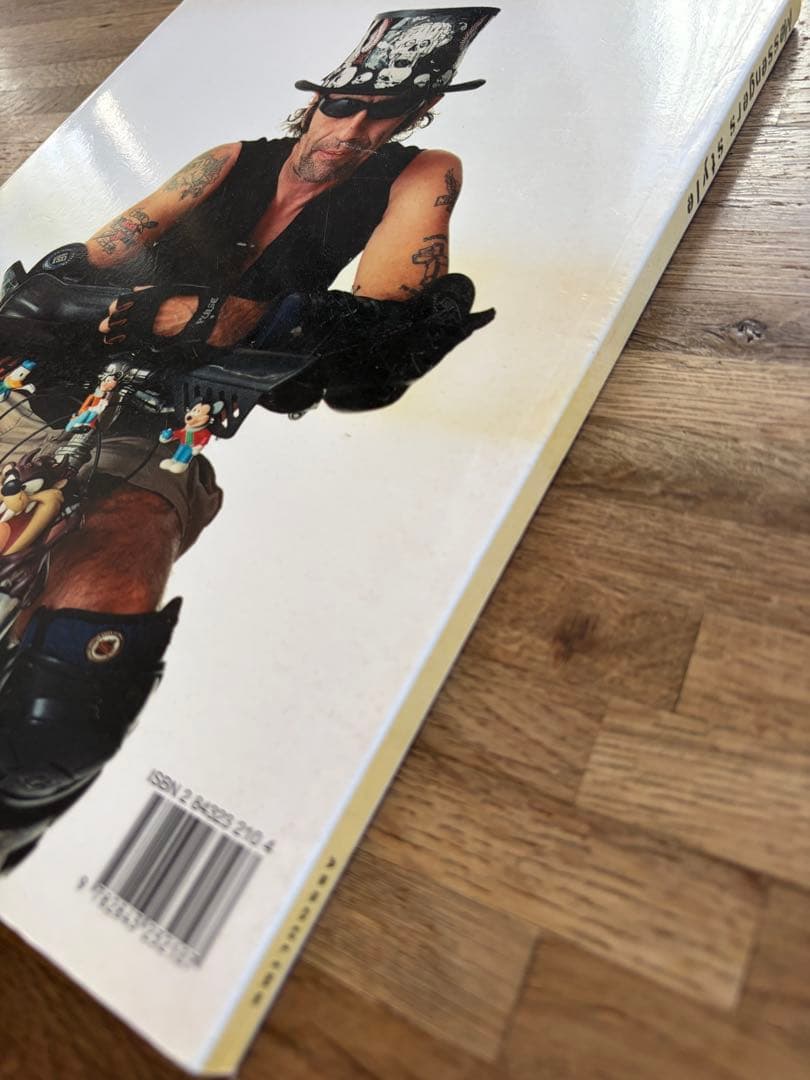 洋書 Messengers Style ASSOULINE