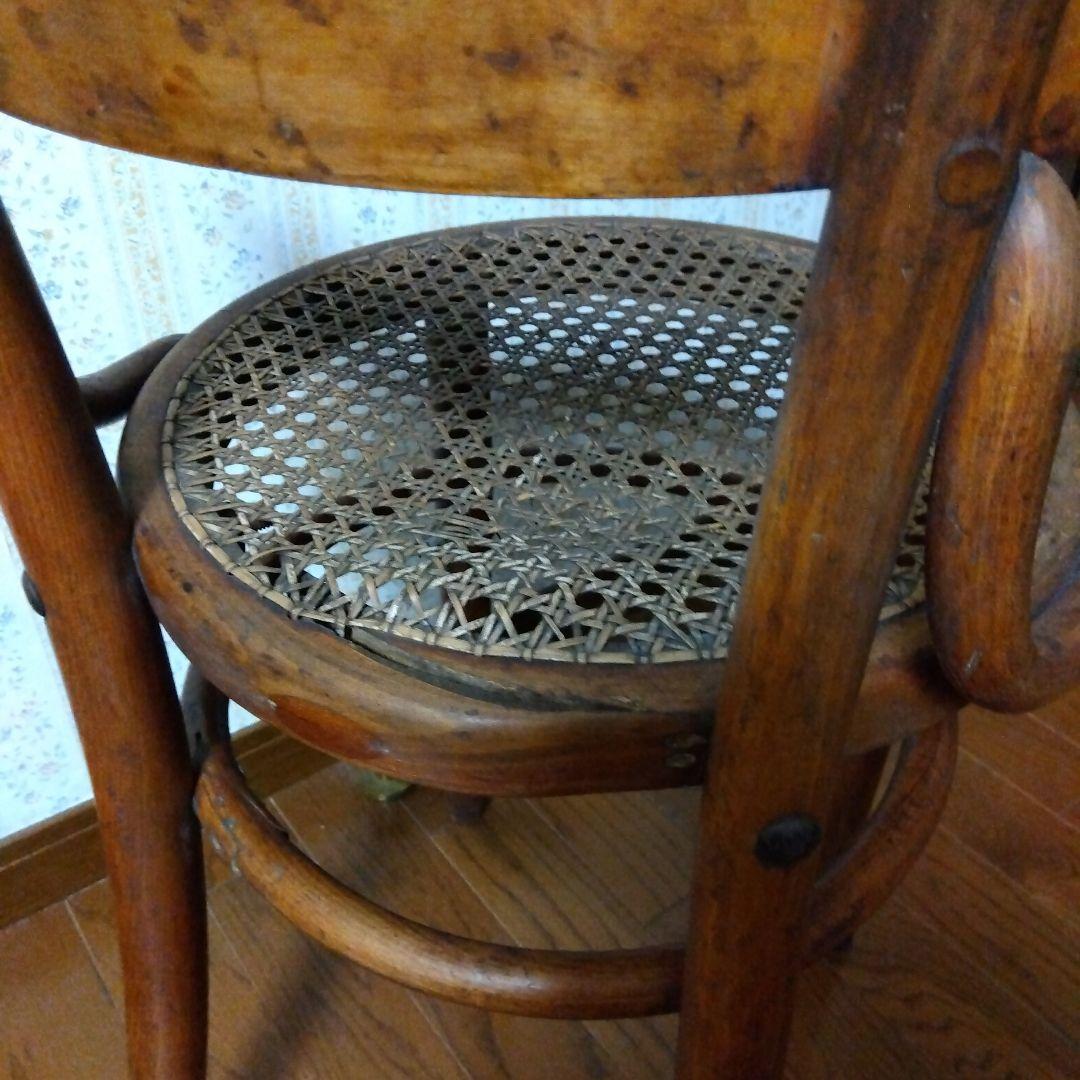 秋田木工製　古い椅子　　ヴィンテージ　曲木　古家具
