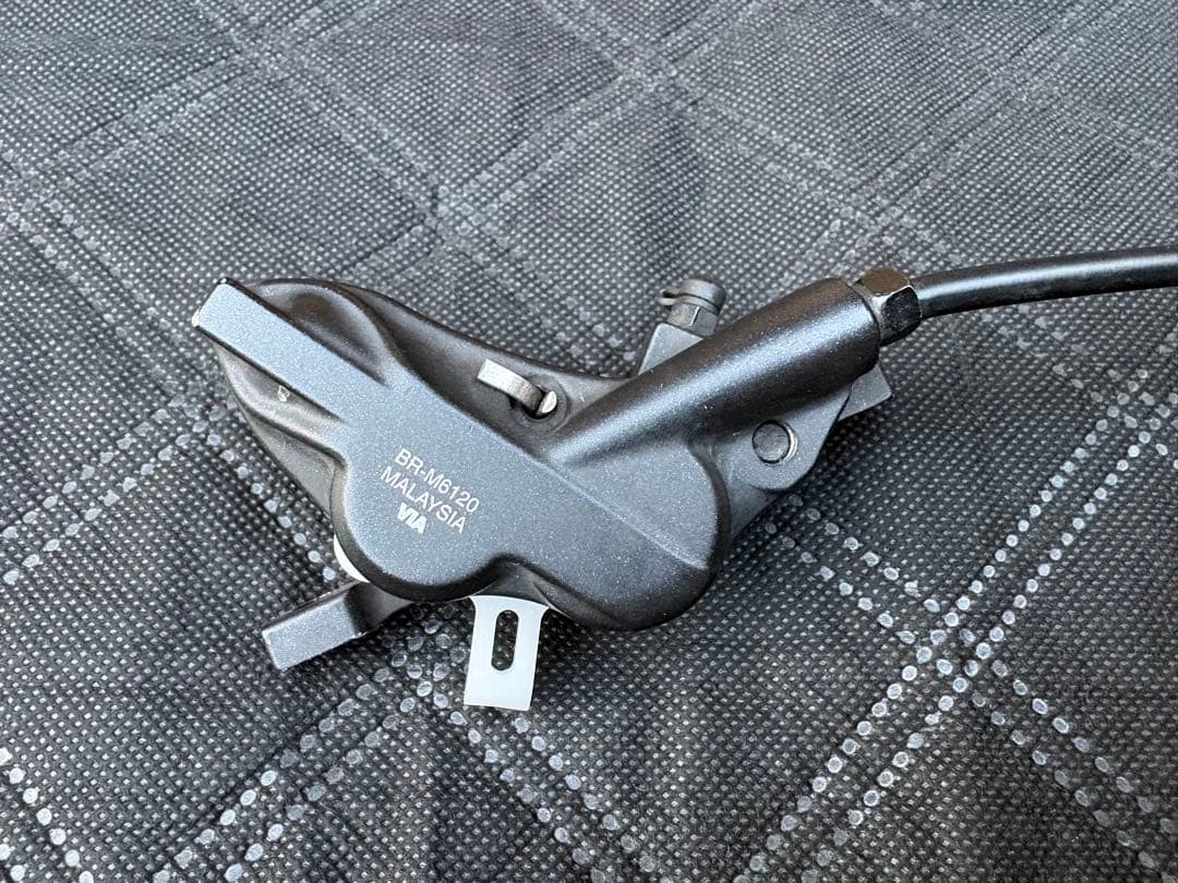 シマノDEORE ディスクブレーキ(対向4ピストン)ブレーキレバーセット