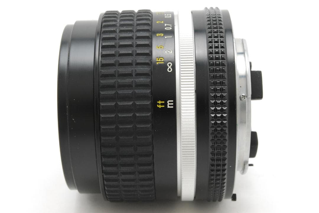 NIKKON NIKKOR Ai-s 28mm f/2.8 レンズ 23