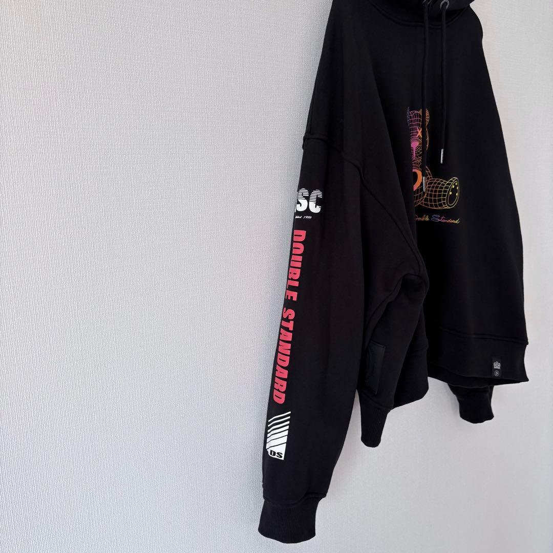 24AW ダブルスタンダードクロージング グラフィック裏毛パーカー ベアー 黒