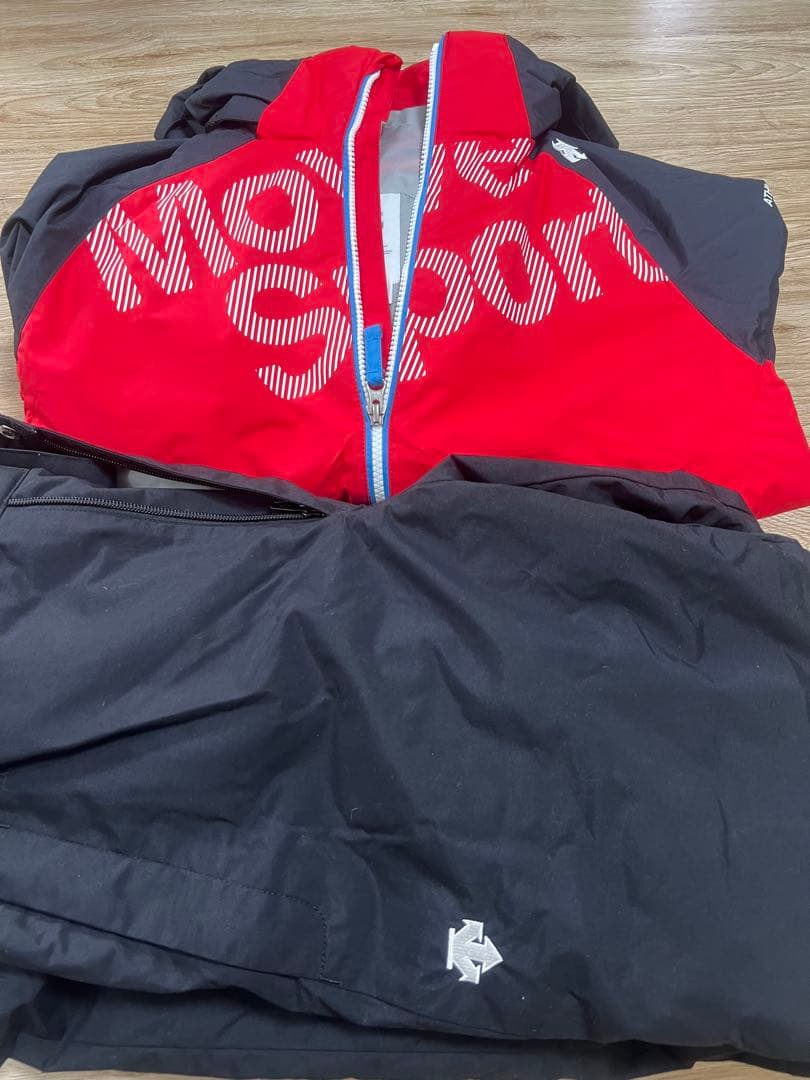 デサント　スキーウエア　上下　 160