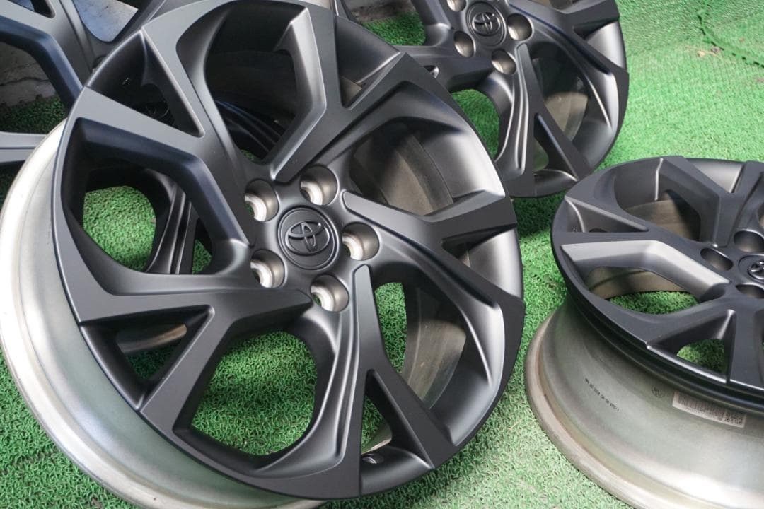 C-HR　純正　カスタムブラックエディション　エスティマ　プリウス　スタッドレス