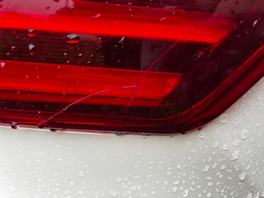 ヒビあり　マークx 中期　社外テールライト　左右セット