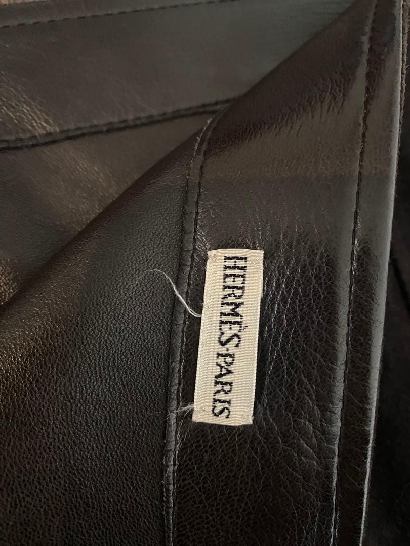 エルメス　スエード　タイトスカート（ミディアム丈）