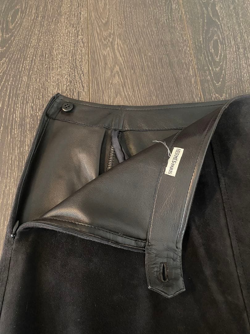 エルメス　スエード　タイトスカート（ミディアム丈）