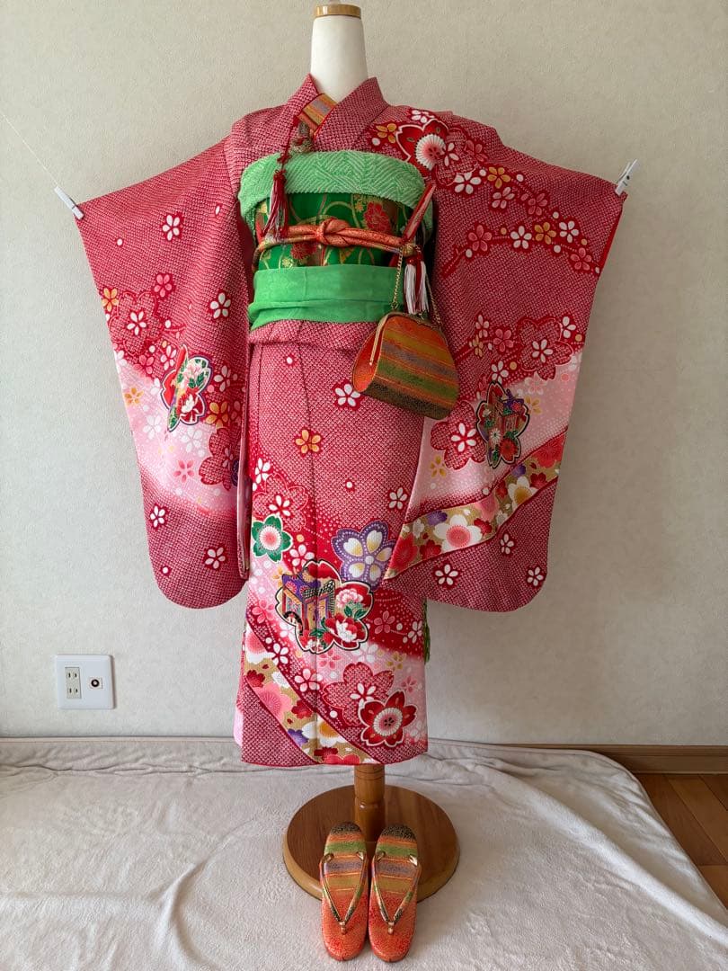 c*u様 美品 ７歳 七五三 お着物セット 作り帯 バッグ 草履 帯揚げ しごき