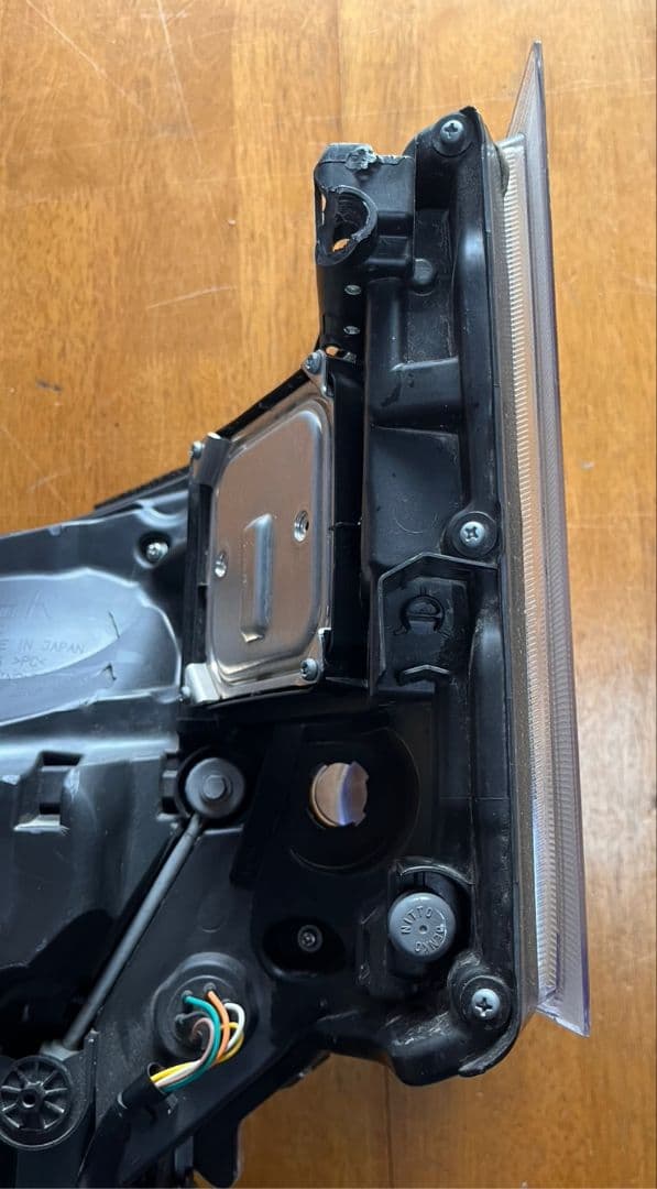 日産 キャラバン E26 後期 LED右ヘッドライト ICHIKOH 1948