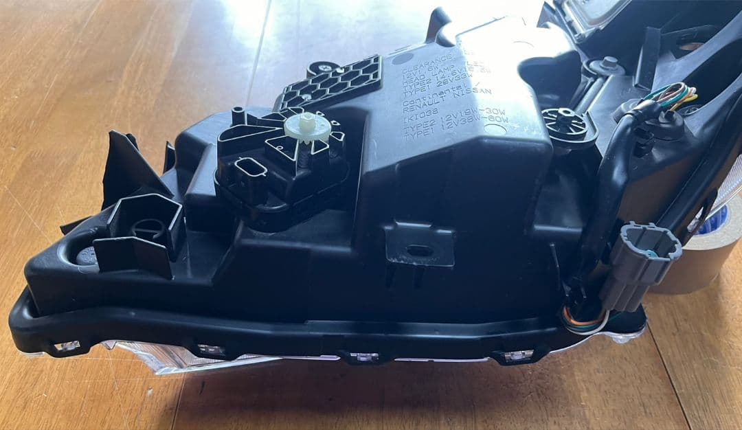 日産 キャラバン E26 後期 LED右ヘッドライト ICHIKOH 1948