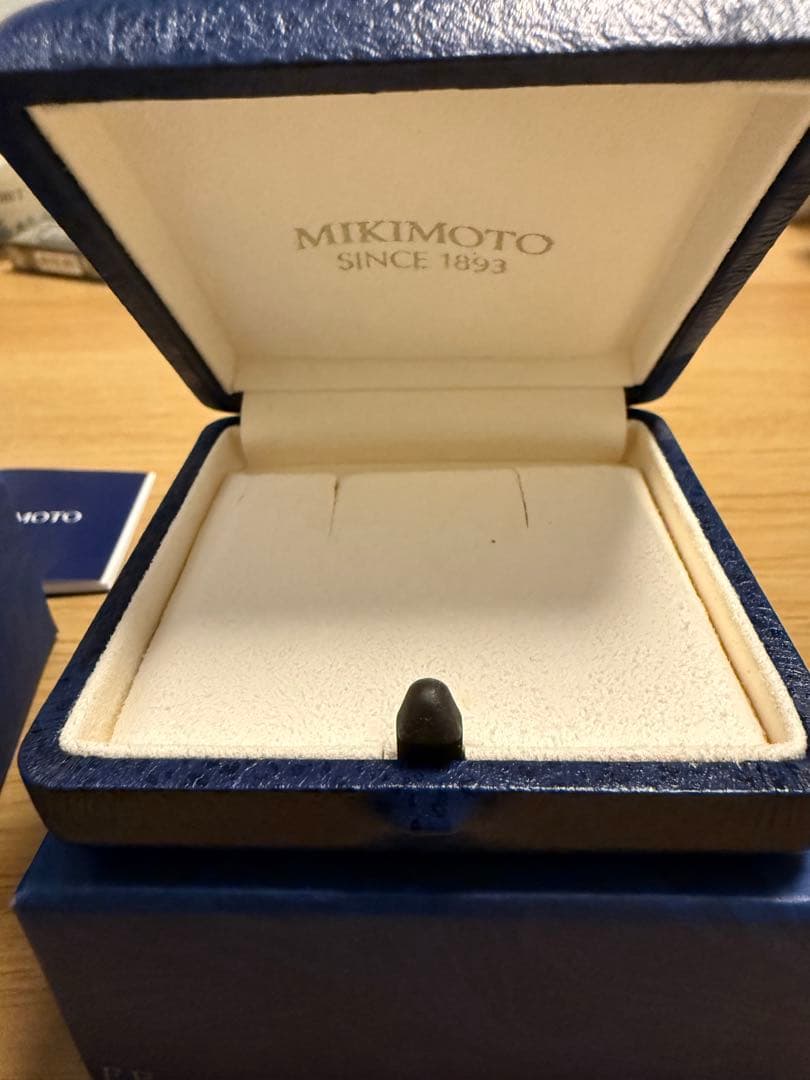 【1/30迄値下げ】MIKIMOTO 真珠 ピアス K18WG 5mm片耳 箱付