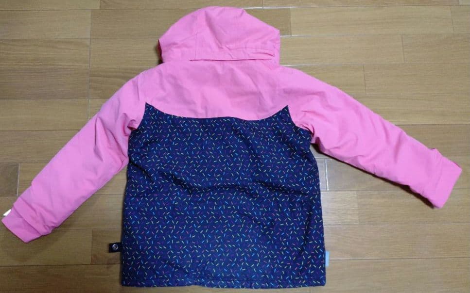 BURTON　子ども用スノーボードウェア　上下セット110cm、120cmピンク