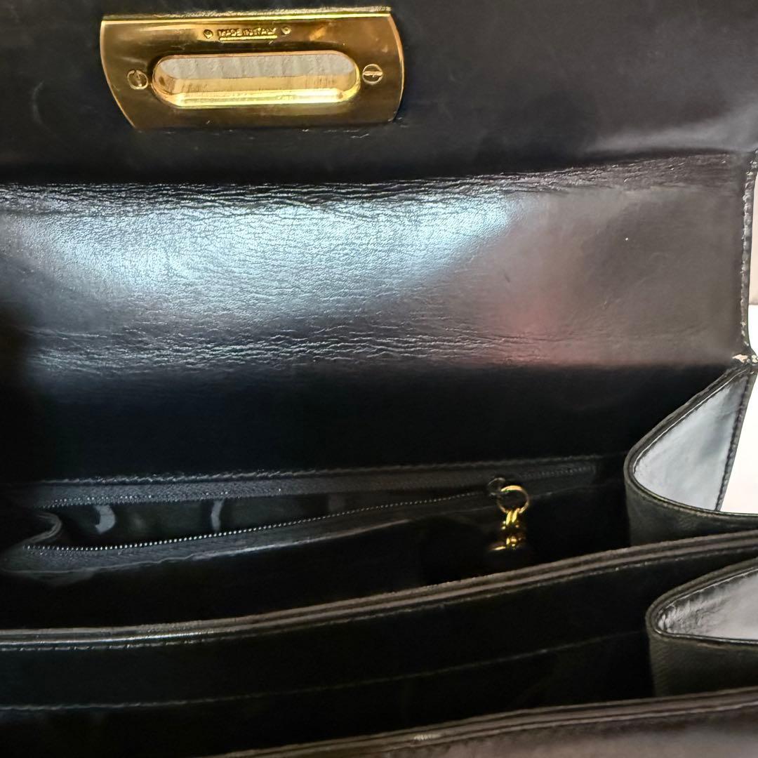 Ferragamo ガンチーニ ハンドバッグ 黒 ブラック【ショルダーなし】