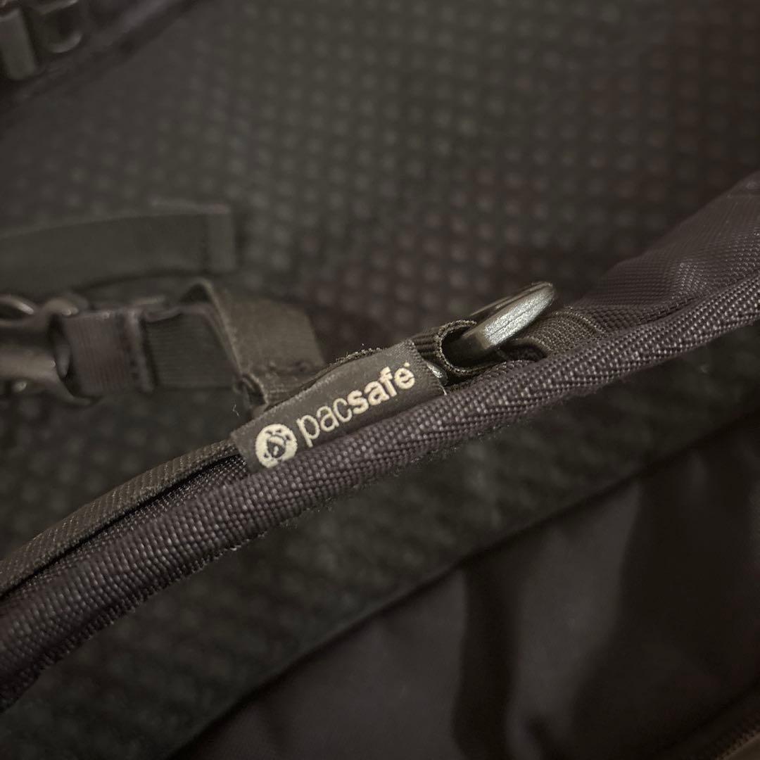 【防犯機能◎】pacsafe Vibe 28 コーデュラ リュック バックパック