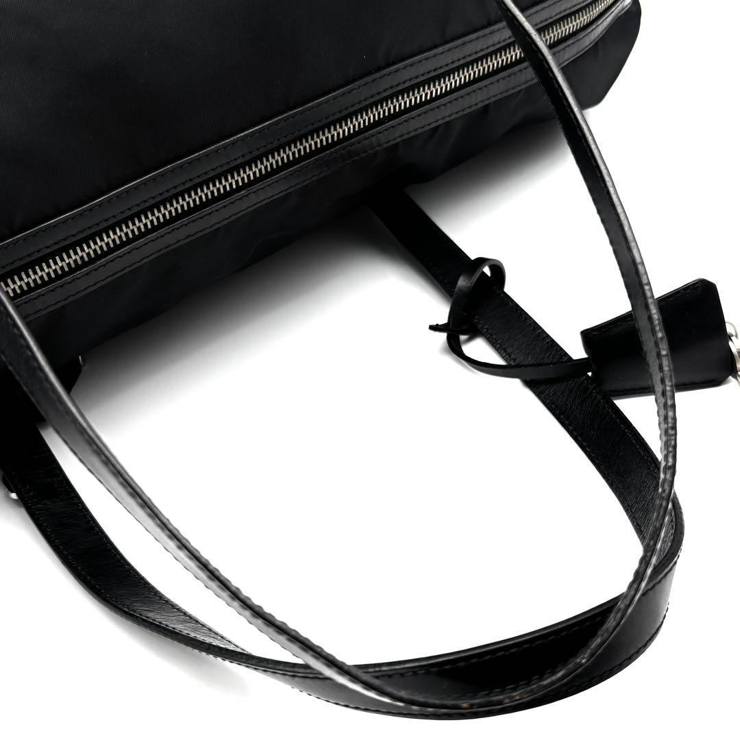 極美品 プラダ トートバッグ ボストンバッグ 三角ロゴ 白タグ 南京錠 鍵付 黒