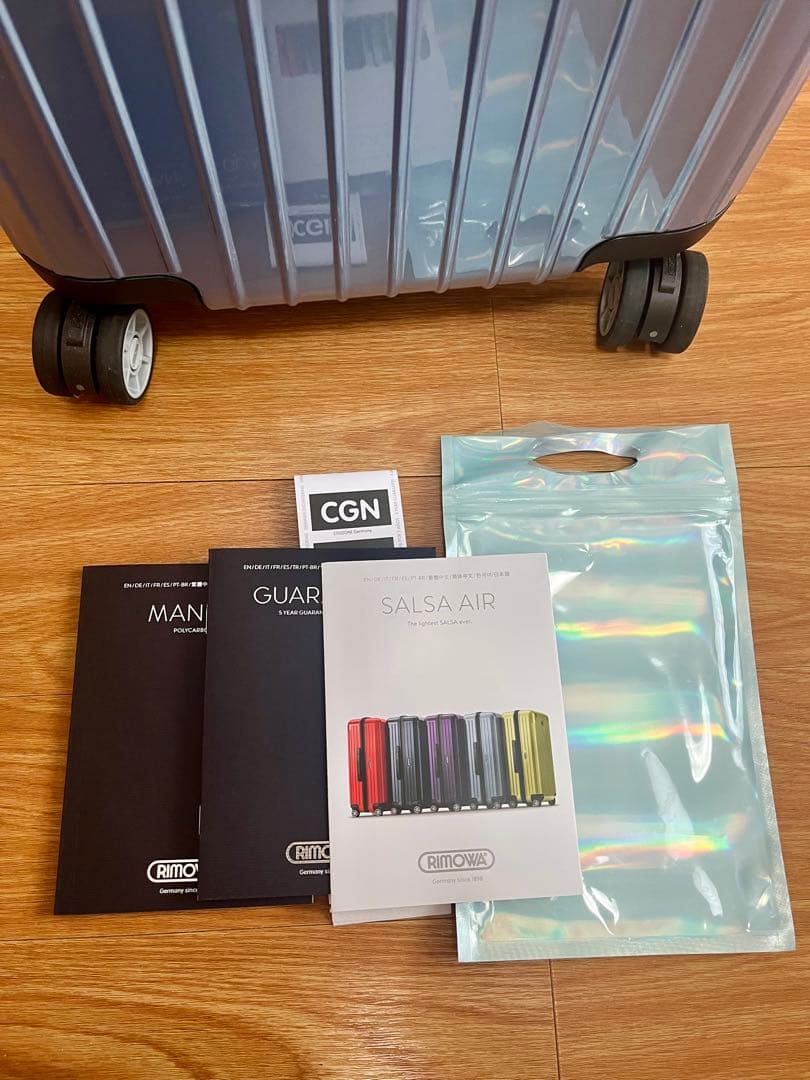 RIMOWAリモワ サルサ エアー 22リットル 4輪　機内持ち込み　美品