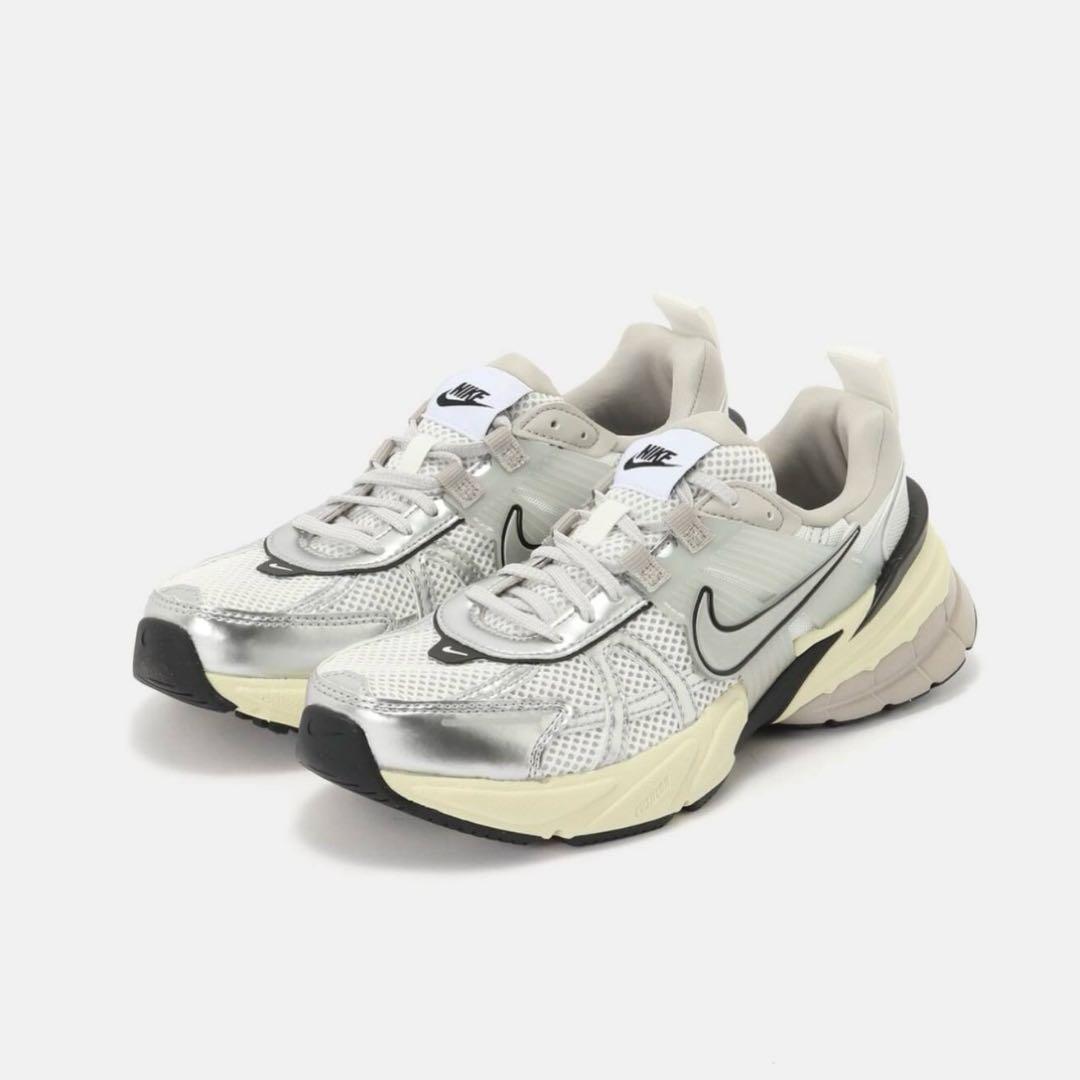 NIKE/ナイキ V2Kラン FD0736-100