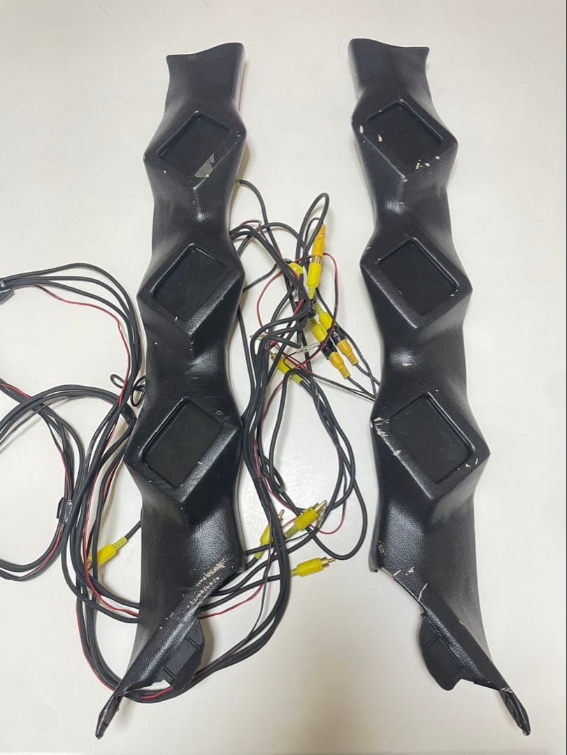 30セルシオ Ls430ワンオフAピラー3.5インチ3連モニター