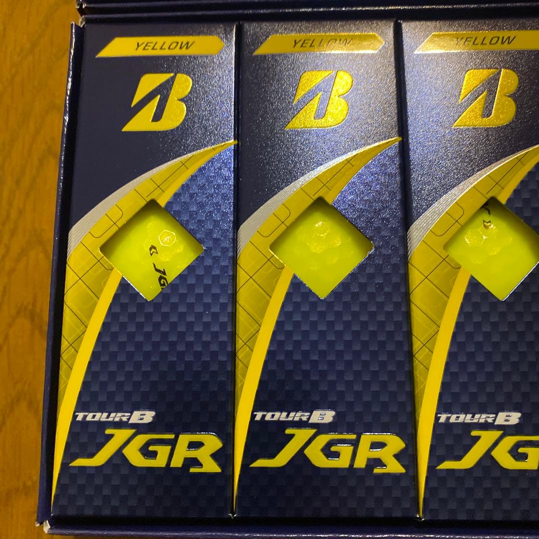 2025年ブリヂストンTOUR B JGR ゴルフボール 2色セットニューモデル