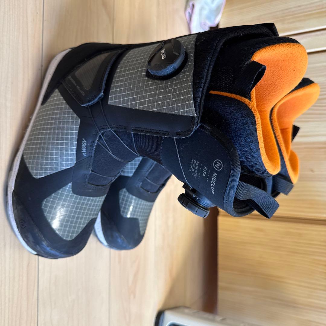 ほだか BOAシステム スノーボードブーツ ブラック/オレンジ