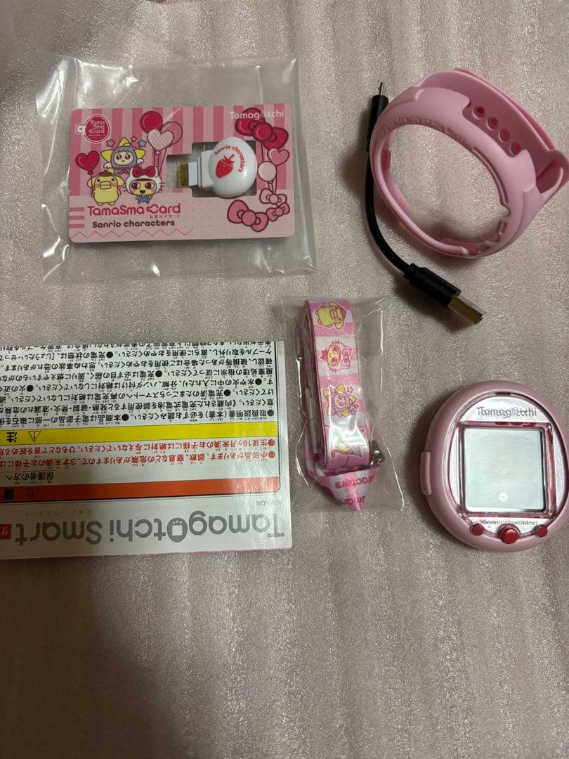 たまごっちスマート　サンリオ　美品