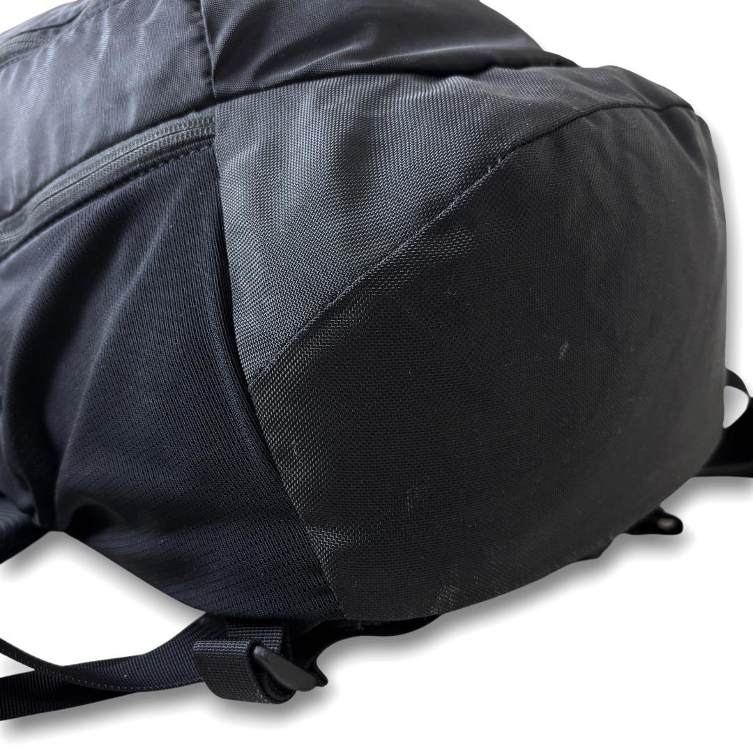 アークテリクス 廃盤 マンティス26 リュック バックパック ARC'TERYX